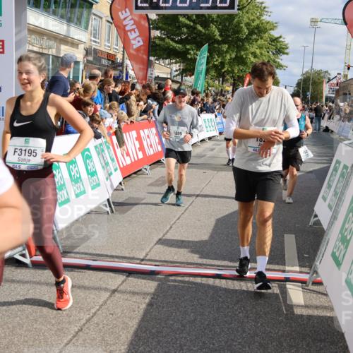 15.09.2024 - PSD Bank Halbmarathon Strokosch-Dieckow http://msf.ph/oto/7093547 15.09.2024 12:01:49 Ziel 1523, 1710, 1804, 1809, 1823, 1971, 2010, 2279, 2329, 2413, 2506, 3195 meine-sportfotos.de
