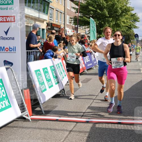 15.09.2024 - PSD Bank Halbmarathon Strokosch-Dieckow http://msf.ph/oto/7093548 15.09.2024 12:01:58 Ziel 1427, 1523, 1663, 1809, 1823, 1879, 2247, 2279, 2413, 2882, 2896, 2986, 3195 meine-sportfotos.de