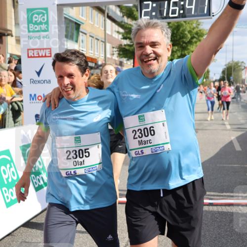 15.09.2024 - PSD Bank Halbmarathon Strokosch-Dieckow http://msf.ph/oto/7093549 15.09.2024 12:17:32 Ziel 792, 1596, 2282, 2305, 2306, 2931, 2932, 3130, 3250, 3403, 3425, 3507 meine-sportfotos.de