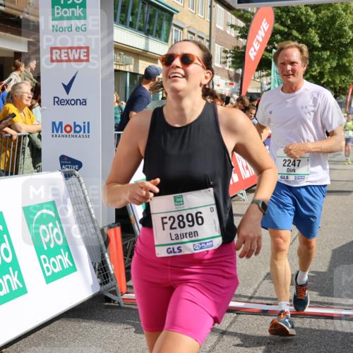 15.09.2024 - PSD Bank Halbmarathon Strokosch-Dieckow http://msf.ph/oto/7093556 15.09.2024 12:02:00 Ziel 1427, 1523, 1663, 1809, 1823, 1879, 2247, 2279, 2413, 2882, 2896, 2986 meine-sportfotos.de