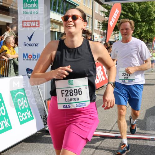 15.09.2024 - PSD Bank Halbmarathon Strokosch-Dieckow http://msf.ph/oto/7093559 15.09.2024 12:02:00 Ziel 1427, 1523, 1663, 1809, 1823, 1879, 2247, 2279, 2413, 2882, 2896, 2986 meine-sportfotos.de