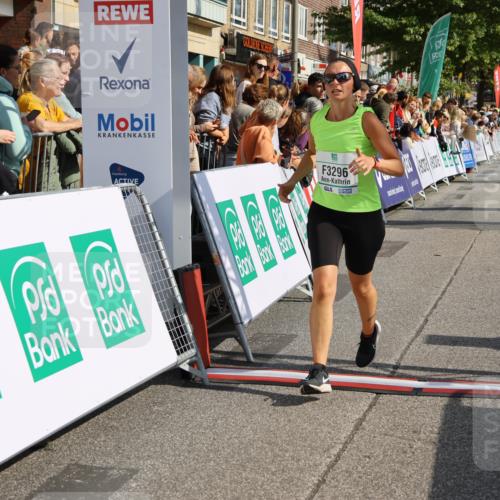 15.09.2024 - PSD Bank Halbmarathon Strokosch-Dieckow http://msf.ph/oto/7093581 15.09.2024 12:13:00 Ziel 2210, 2926, 3296 meine-sportfotos.de