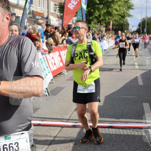 15.09.2024 - PSD Bank Halbmarathon Strokosch-Dieckow http://msf.ph/oto/7093595 15.09.2024 12:02:07 Ziel 1427, 1529, 1663, 1879, 2247, 2792, 2882, 2896, 2927, 2986, 2990, 2992, 3484 meine-sportfotos.de