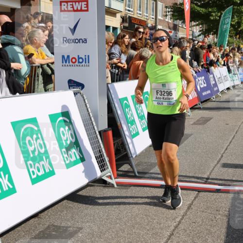 15.09.2024 - PSD Bank Halbmarathon Strokosch-Dieckow http://msf.ph/oto/7093596 15.09.2024 12:13:00 Ziel 2210, 2926, 3296 meine-sportfotos.de