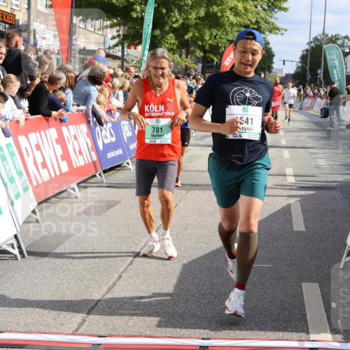 15.09.2024 - PSD Bank Halbmarathon Strokosch-Dieckow http://msf.ph/oto/7093604 15.09.2024 11:46:28 Ziel 781, 952, 967, 1346, 1358, 1375, 1541, 1761, 2539, 2680 meine-sportfotos.de