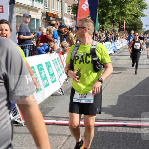 15.09.2024 - PSD Bank Halbmarathon Strokosch-Dieckow http://msf.ph/oto/7093612 15.09.2024 12:02:07 Ziel 1427, 1529, 1663, 1879, 2247, 2792, 2882, 2896, 2927, 2986, 2990, 2992, 3484 meine-sportfotos.de