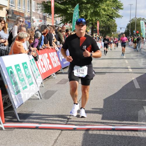 15.09.2024 - PSD Bank Halbmarathon Strokosch-Dieckow http://msf.ph/oto/7093623 15.09.2024 12:13:07 Ziel 1903, 2210, 2926, 3296 meine-sportfotos.de