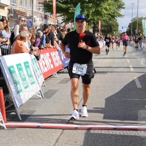 15.09.2024 - PSD Bank Halbmarathon Strokosch-Dieckow http://msf.ph/oto/7093627 15.09.2024 12:13:07 Ziel 1903, 2210, 2926, 3296 meine-sportfotos.de