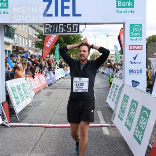 15.09.2024 - PSD Bank Halbmarathon Strokosch-Dieckow http://msf.ph/oto/7093628 15.09.2024 12:17:41 Ziel 792, 2282, 2305, 2306, 2931, 2932, 3020, 3130, 3425 meine-sportfotos.de