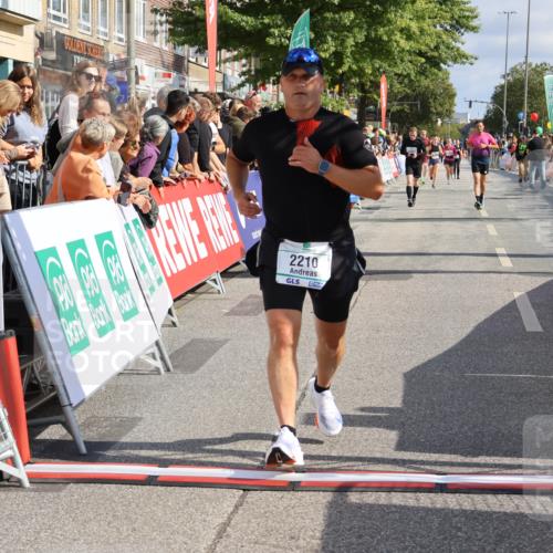 15.09.2024 - PSD Bank Halbmarathon Strokosch-Dieckow http://msf.ph/oto/7093632 15.09.2024 12:13:07 Ziel 1903, 2210, 2926, 3296 meine-sportfotos.de