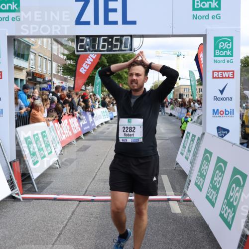 15.09.2024 - PSD Bank Halbmarathon Strokosch-Dieckow http://msf.ph/oto/7093635 15.09.2024 12:17:41 Ziel 792, 2282, 2305, 2306, 2931, 2932, 3020, 3130, 3425 meine-sportfotos.de