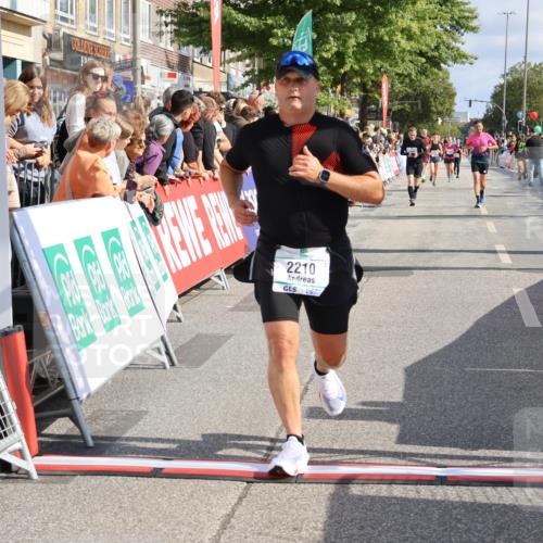 15.09.2024 - PSD Bank Halbmarathon Strokosch-Dieckow http://msf.ph/oto/7093636 15.09.2024 12:13:07 Ziel 1903, 2210, 2926, 3296 meine-sportfotos.de