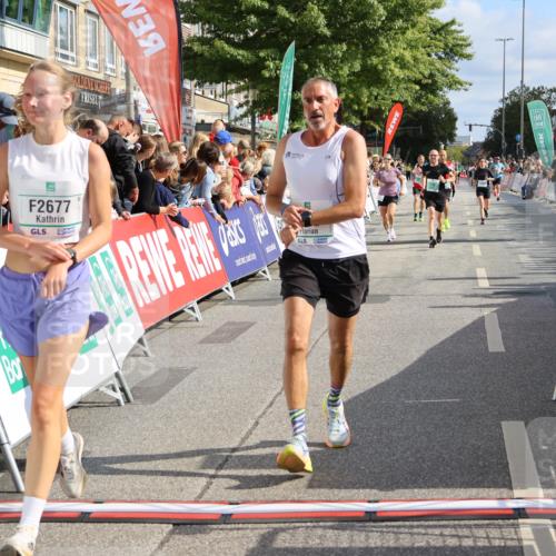 15.09.2024 - PSD Bank Halbmarathon Strokosch-Dieckow http://msf.ph/oto/7093683 15.09.2024 11:46:43 Ziel 779, 784, 967, 1202, 1358, 1474, 1761, 2162, 2677, 2680, 2681, 3560 meine-sportfotos.de