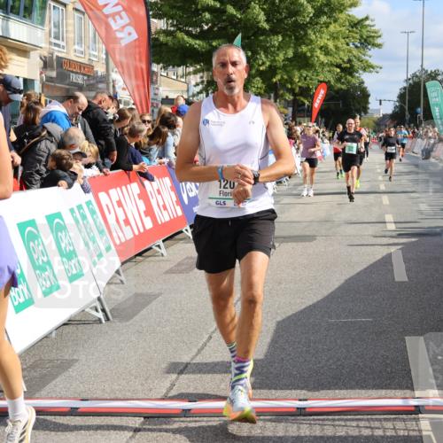 15.09.2024 - PSD Bank Halbmarathon Strokosch-Dieckow http://msf.ph/oto/7093703 15.09.2024 11:46:43 Ziel 779, 784, 967, 1202, 1358, 1474, 1761, 2162, 2677, 2680, 2681, 3560 meine-sportfotos.de