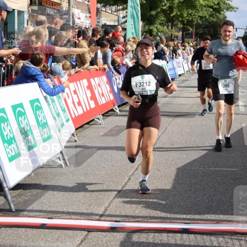 15.09.2024 - PSD Bank Halbmarathon Strokosch-Dieckow http://msf.ph/oto/7093706 15.09.2024 12:02:23 Ziel 1286, 1529, 1779, 1826, 1906, 2012, 2069, 2159, 2736, 2740, 2792, 2909, 2927, 2992, 3212, 3484 meine-sportfotos.de