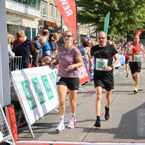 15.09.2024 - PSD Bank Halbmarathon Strokosch-Dieckow http://msf.ph/oto/7093707 15.09.2024 11:46:47 Ziel 779, 784, 786, 1202, 1358, 1474, 1761, 2162, 2677, 2680, 2681, 3560 meine-sportfotos.de