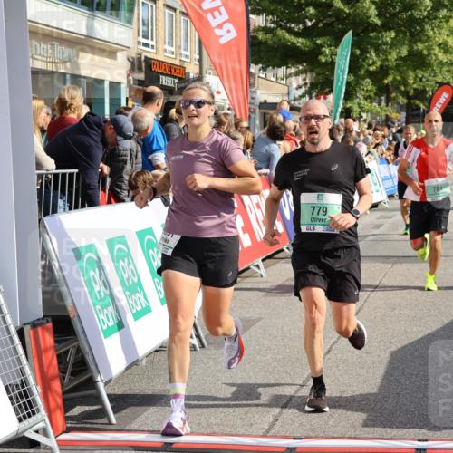 15.09.2024 - PSD Bank Halbmarathon Strokosch-Dieckow http://msf.ph/oto/7093715 15.09.2024 11:46:48 Ziel 779, 784, 786, 969, 1202, 1315, 1358, 1474, 2162, 2677, 2680, 2681, 3560 meine-sportfotos.de