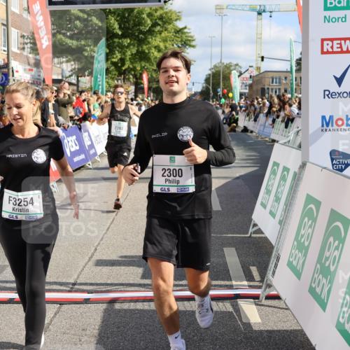 15.09.2024 - PSD Bank Halbmarathon Strokosch-Dieckow http://msf.ph/oto/7093720 15.09.2024 12:13:25 Ziel 1815, 1903, 1982, 2100, 2300, 2393, 2732, 2856, 3254 meine-sportfotos.de