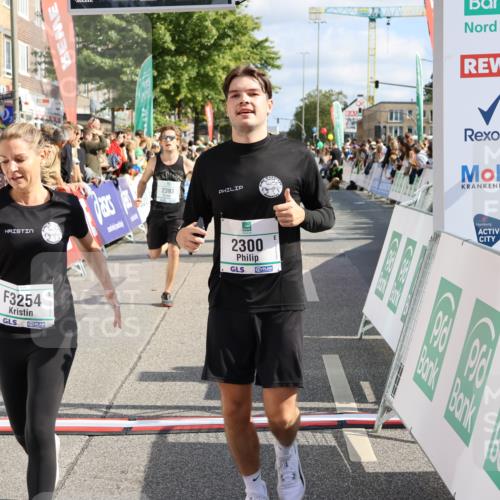 15.09.2024 - PSD Bank Halbmarathon Strokosch-Dieckow http://msf.ph/oto/7093724 15.09.2024 12:13:25 Ziel 1815, 1903, 1982, 2100, 2300, 2393, 2732, 2856, 3254 meine-sportfotos.de