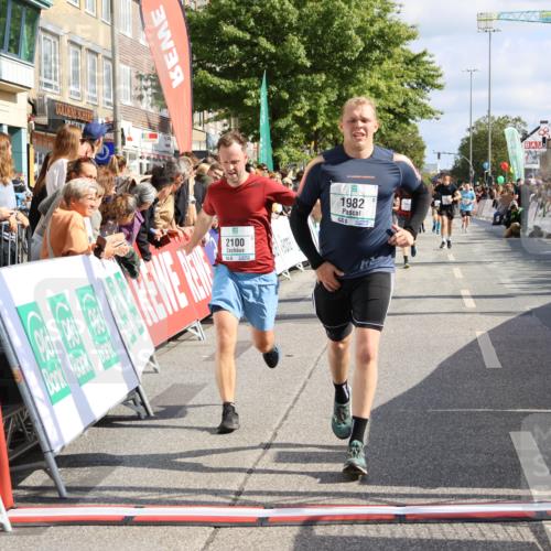 15.09.2024 - PSD Bank Halbmarathon Strokosch-Dieckow http://msf.ph/oto/7093728 15.09.2024 12:13:29 Ziel 1815, 1982, 2064, 2099, 2100, 2203, 2300, 2393, 2732, 2856, 3254, 3497 meine-sportfotos.de