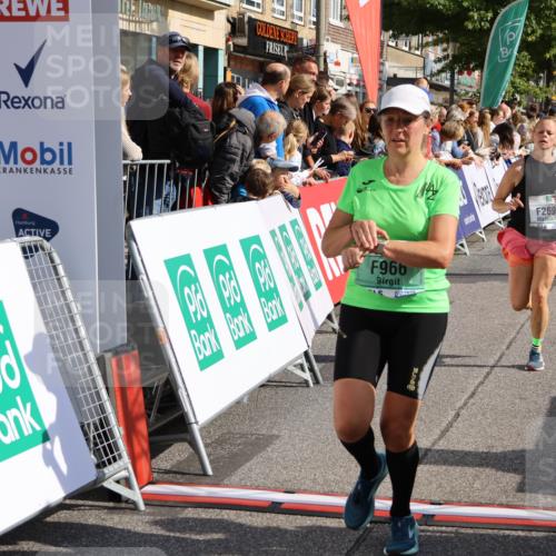 15.09.2024 - PSD Bank Halbmarathon Strokosch-Dieckow http://msf.ph/oto/7093785 15.09.2024 11:47:02 Ziel 444, 784, 786, 832, 966, 969, 1315, 1746, 2630, 2699 meine-sportfotos.de