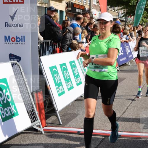 15.09.2024 - PSD Bank Halbmarathon Strokosch-Dieckow http://msf.ph/oto/7093796 15.09.2024 11:47:02 Ziel 444, 784, 786, 832, 966, 969, 1315, 1746, 2630, 2699 meine-sportfotos.de