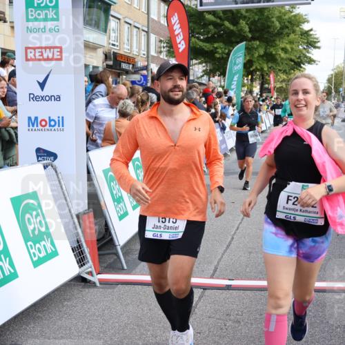 15.09.2024 - PSD Bank Halbmarathon Strokosch-Dieckow http://msf.ph/oto/7093824 15.09.2024 12:18:02 Ziel 983, 1515, 2298, 2424, 2549, 2665, 2702, 2762, 3010, 3072, 3084, 3155, 3260, 3302 meine-sportfotos.de