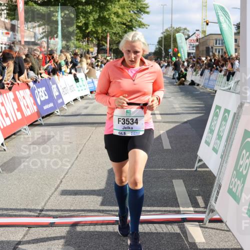15.09.2024 - PSD Bank Halbmarathon Strokosch-Dieckow http://msf.ph/oto/7093827 15.09.2024 12:13:49 Ziel 2050, 2099, 2148, 2178, 3043, 3044, 3534 meine-sportfotos.de