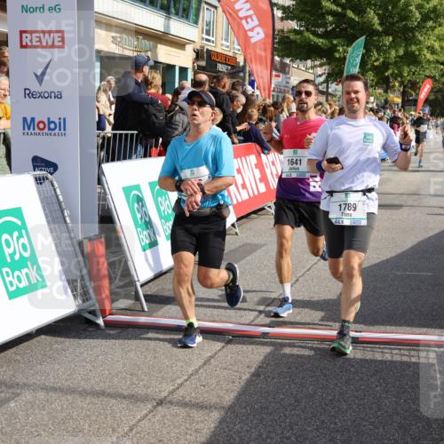 15.09.2024 - PSD Bank Halbmarathon Strokosch-Dieckow http://msf.ph/oto/7093881 15.09.2024 11:47:24 Ziel 1053, 1195, 1261, 1269, 1369, 1412, 1488, 1641, 1789, 1886, 1897, 2176, 2491, 2533, 2653 meine-sportfotos.de