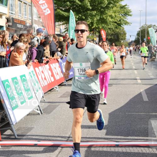 15.09.2024 - PSD Bank Halbmarathon Strokosch-Dieckow http://msf.ph/oto/7093893 15.09.2024 12:14:01 Ziel 1651, 1766, 2367, 3031, 3076, 3197, 3539 meine-sportfotos.de