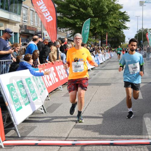 15.09.2024 - PSD Bank Halbmarathon Strokosch-Dieckow http://msf.ph/oto/7093911 15.09.2024 12:03:01 Ziel 1466, 1551, 2544 meine-sportfotos.de