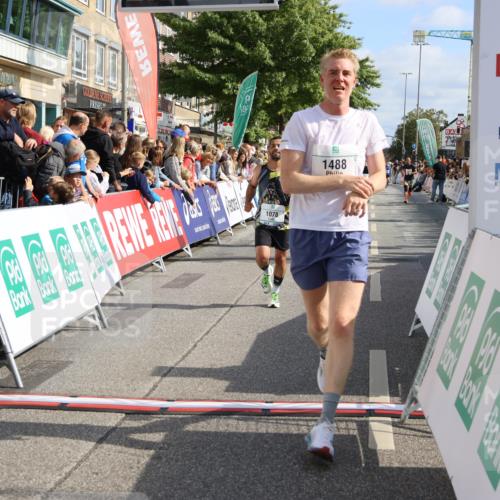 15.09.2024 - PSD Bank Halbmarathon Strokosch-Dieckow http://msf.ph/oto/7093930 15.09.2024 11:47:32 Ziel 1053, 1078, 1195, 1269, 1369, 1488, 1641, 1648, 1789, 2044, 2243, 2491, 2532, 2533 meine-sportfotos.de