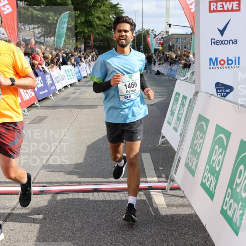 15.09.2024 - PSD Bank Halbmarathon Strokosch-Dieckow http://msf.ph/oto/7093935 15.09.2024 12:03:02 Ziel 1420, 1466, 1551, 2544 meine-sportfotos.de