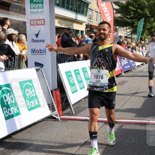 15.09.2024 - PSD Bank Halbmarathon Strokosch-Dieckow http://msf.ph/oto/7093939 15.09.2024 11:47:35 Ziel 1053, 1078, 1269, 1297, 1488, 1624, 1641, 1648, 1789, 2044, 2243, 2491, 2532, 2533 meine-sportfotos.de