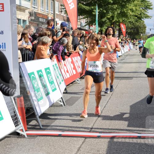15.09.2024 - PSD Bank Halbmarathon Strokosch-Dieckow http://msf.ph/oto/7093963 15.09.2024 12:14:06 Ziel 1651, 1766, 2367, 3031, 3076, 3197, 3539 meine-sportfotos.de
