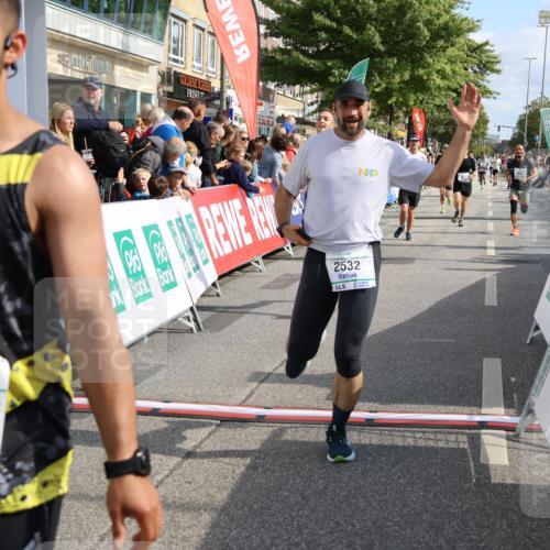 15.09.2024 - PSD Bank Halbmarathon Strokosch-Dieckow http://msf.ph/oto/7093964 15.09.2024 11:47:36 Ziel 1053, 1078, 1269, 1297, 1488, 1624, 1641, 1648, 1789, 2044, 2243, 2491, 2532, 2533 meine-sportfotos.de