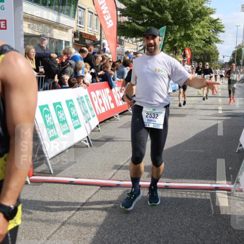 15.09.2024 - PSD Bank Halbmarathon Strokosch-Dieckow http://msf.ph/oto/7093972 15.09.2024 11:47:36 Ziel 1053, 1078, 1269, 1297, 1488, 1624, 1641, 1648, 1789, 2044, 2243, 2491, 2532, 2533 meine-sportfotos.de