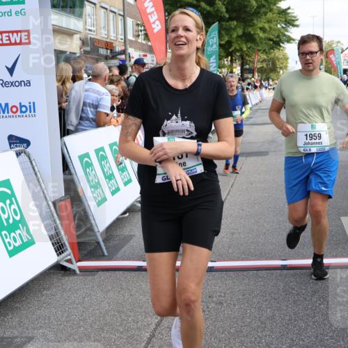 15.09.2024 - PSD Bank Halbmarathon Strokosch-Dieckow http://msf.ph/oto/7093974 15.09.2024 12:18:21 Ziel 789, 1959, 2169, 2298, 2762, 2916, 2971, 2991, 3070, 3074, 3084, 3137, 3208, 3382, 3498 meine-sportfotos.de