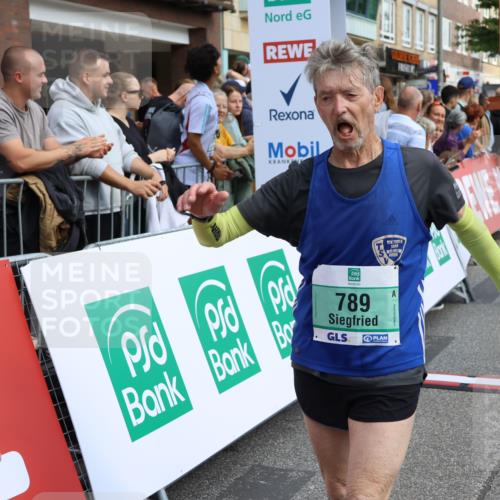 15.09.2024 - PSD Bank Halbmarathon Strokosch-Dieckow http://msf.ph/oto/7093994 15.09.2024 12:18:24 Ziel 789, 1959, 2916, 2991, 3070, 3074, 3095, 3137, 3208, 3382, 3498 meine-sportfotos.de