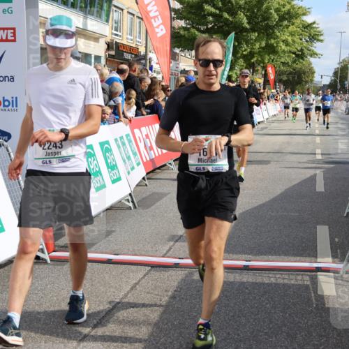 15.09.2024 - PSD Bank Halbmarathon Strokosch-Dieckow http://msf.ph/oto/7094008 15.09.2024 11:47:41 Ziel 1053, 1078, 1100, 1297, 1488, 1624, 1648, 2044, 2104, 2243, 2491, 2532, 2533 meine-sportfotos.de