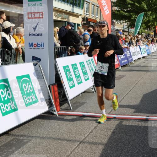 15.09.2024 - PSD Bank Halbmarathon Strokosch-Dieckow http://msf.ph/oto/7094015 15.09.2024 11:47:43 Ziel 1053, 1078, 1100, 1297, 1300, 1488, 1490, 1624, 1648, 2044, 2104, 2243, 2532 meine-sportfotos.de
