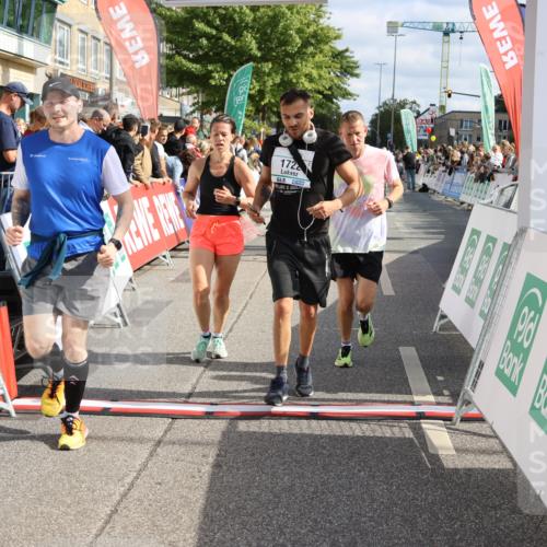 15.09.2024 - PSD Bank Halbmarathon Strokosch-Dieckow http://msf.ph/oto/7094033 15.09.2024 12:03:19 Ziel 1420, 1658, 1722, 1740, 2037, 2060, 2155, 2764, 3011 meine-sportfotos.de