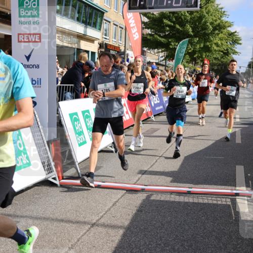 15.09.2024 - PSD Bank Halbmarathon Strokosch-Dieckow http://msf.ph/oto/7094040 15.09.2024 11:47:52 Ziel 1100, 1297, 1300, 1485, 1490, 1594, 1624, 1637, 1785, 2041, 2104, 2243, 2654 meine-sportfotos.de