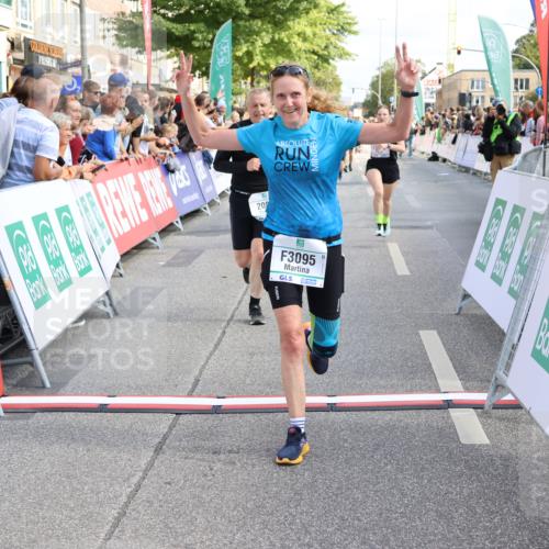 15.09.2024 - PSD Bank Halbmarathon Strokosch-Dieckow http://msf.ph/oto/7094070 15.09.2024 12:18:32 Ziel 789, 1959, 2085, 2351, 3048, 3064, 3070, 3074, 3095, 3137, 3208 meine-sportfotos.de
