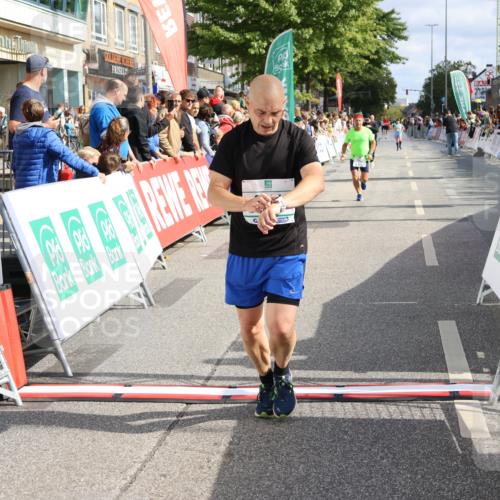 15.09.2024 - PSD Bank Halbmarathon Strokosch-Dieckow http://msf.ph/oto/7094075 15.09.2024 12:03:28 Ziel 1658, 1722, 1740, 2037, 2155, 2417, 2548, 2764, 3011 meine-sportfotos.de