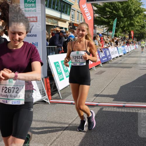 15.09.2024 - PSD Bank Halbmarathon Strokosch-Dieckow http://msf.ph/oto/7094115 15.09.2024 11:48:04 Ziel 1278, 1485, 1594, 1637, 1785, 2041, 2654, 2672, 2934 meine-sportfotos.de