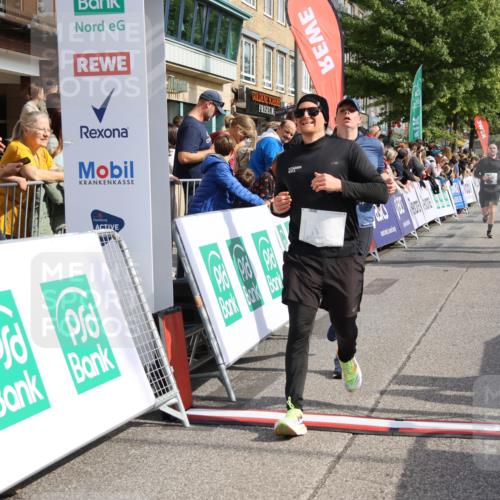 15.09.2024 - PSD Bank Halbmarathon Strokosch-Dieckow http://msf.ph/oto/7094120 15.09.2024 12:03:37 Ziel 1944, 2062, 2417, 2548, 2759, 3056 meine-sportfotos.de