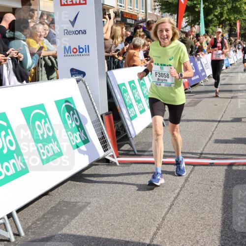 15.09.2024 - PSD Bank Halbmarathon Strokosch-Dieckow http://msf.ph/oto/7094140 15.09.2024 12:14:30 Ziel 2262, 2728, 2758, 3058, 3062, 3120, 3228, 3244, 3429, 3557 meine-sportfotos.de