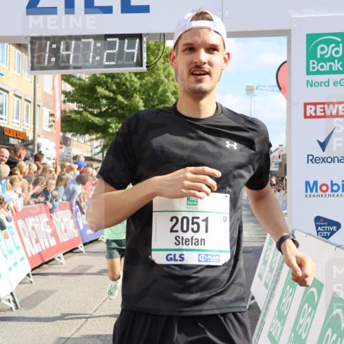 15.09.2024 - PSD Bank Halbmarathon Strokosch-Dieckow http://msf.ph/oto/7094167 15.09.2024 11:48:15 Ziel 1200, 1305, 1527, 1562, 1688, 2051, 2509, 2555, 2672, 2745, 2934 meine-sportfotos.de
