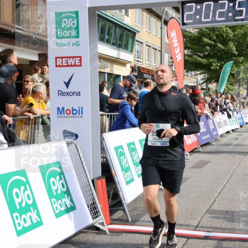 15.09.2024 - PSD Bank Halbmarathon Strokosch-Dieckow http://msf.ph/oto/7094168 15.09.2024 12:03:42 Ziel 1944, 2062, 2520, 2548, 2746, 2759, 3056 meine-sportfotos.de